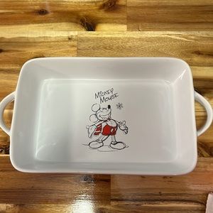 Disney Mickey Mouse casserole dish